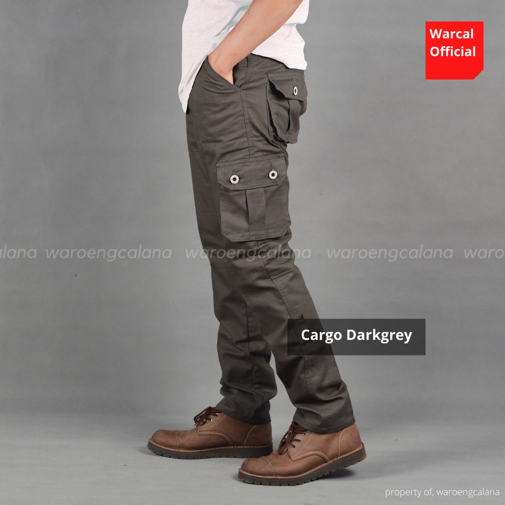 In One Celana Cargo Panjang Darkgrey