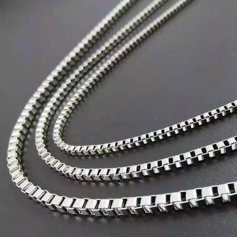 Kalung Titanium Model Itali Warna Silver &amp; Emas Anti Karat Untuk Pria Wanita