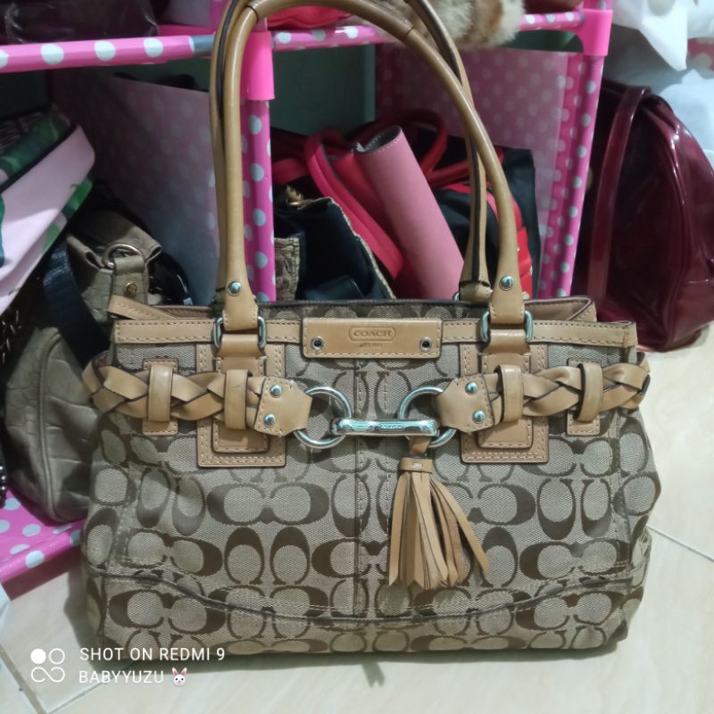 Preloved - Coach Hampton Signature Handbag