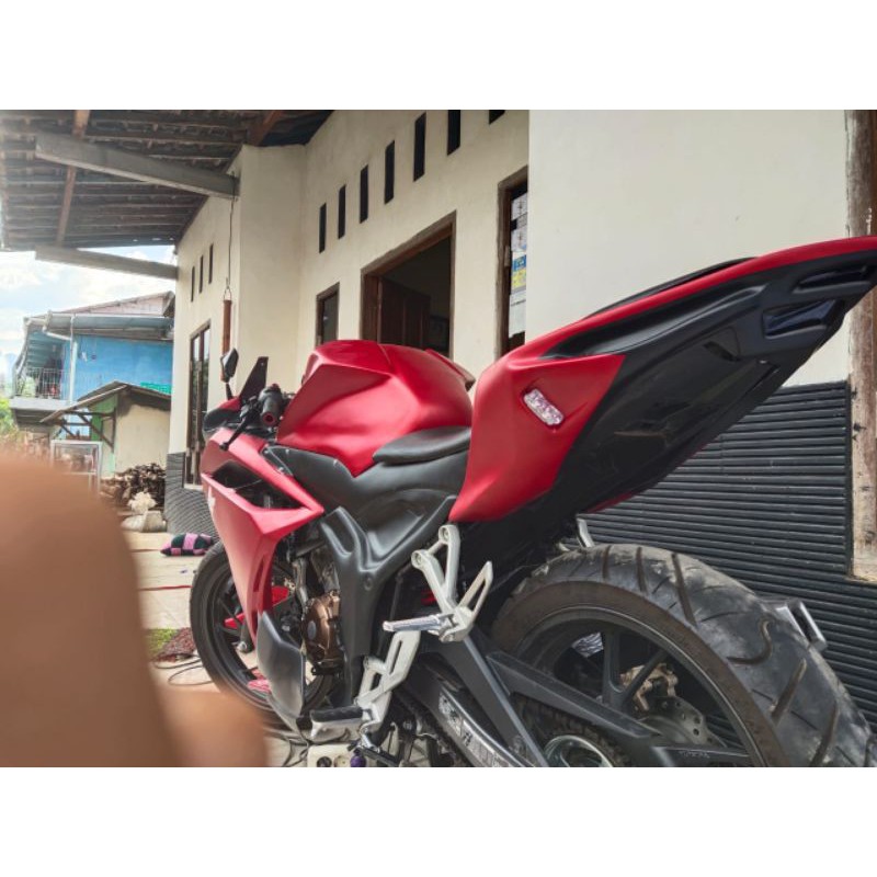 Modifikasi Honda All New CB150R BESIC ALL NEW CBR250RR FULL FAIRING