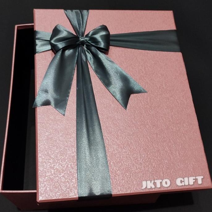 

[COD] Kotak Kado/Gift Box Ukuran 32 X 25 X 15 Cm [COD]