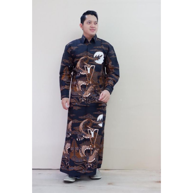 Setelan Sarung Kemeja Motif mega mendung