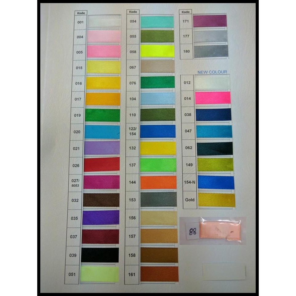 

TERLARIS PITA SATIN 3/8' (LEBAR 1 CM) - GROSIR !