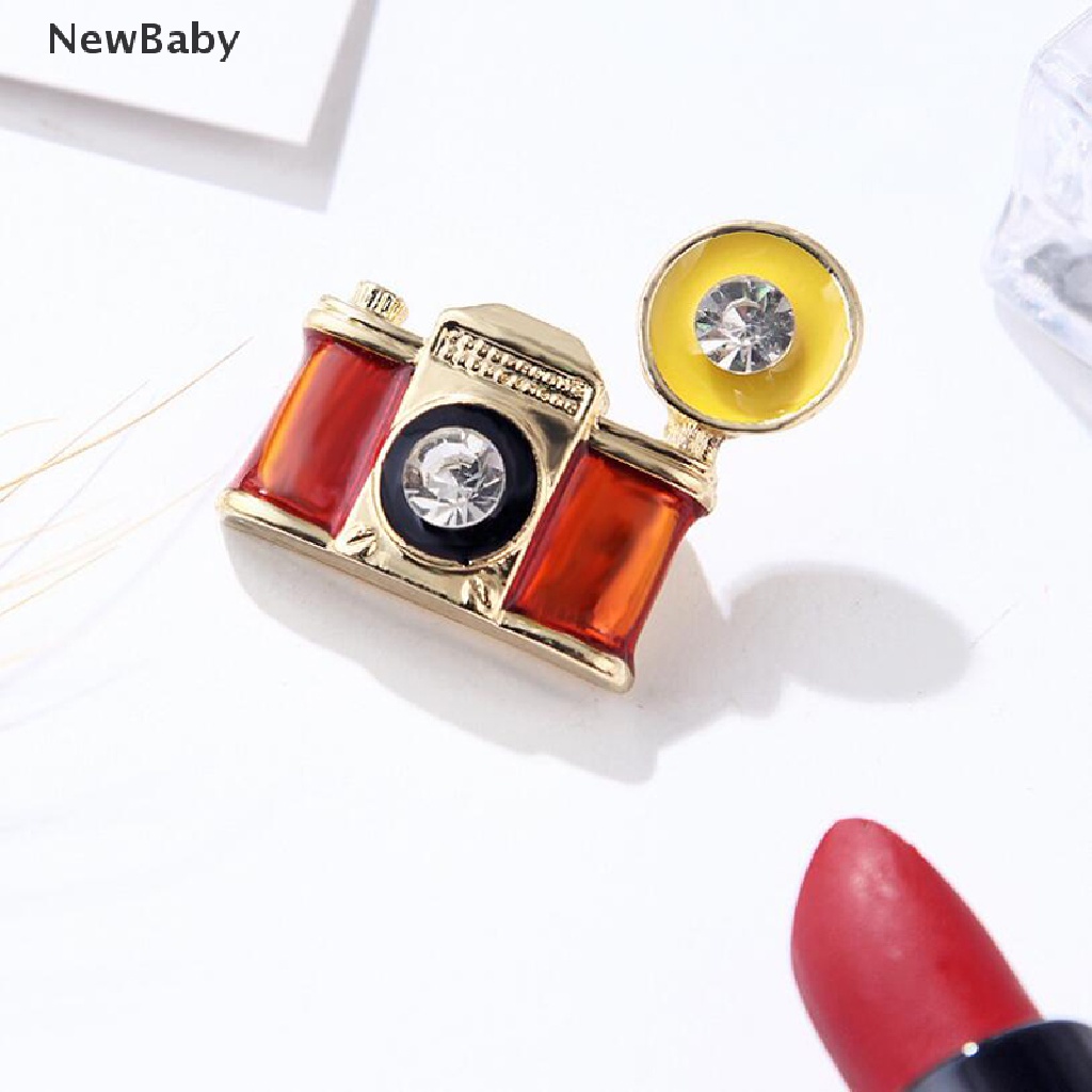 Bros Pin Enamel Bentuk Kamera Mini Gaya Vintage Untuk Aksesoris Sweater / Syal / Hadiah