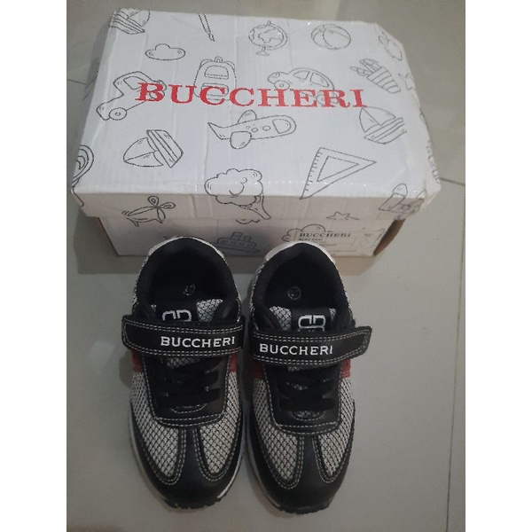 SEPATU ANAK BUCCHERI PRELOVED