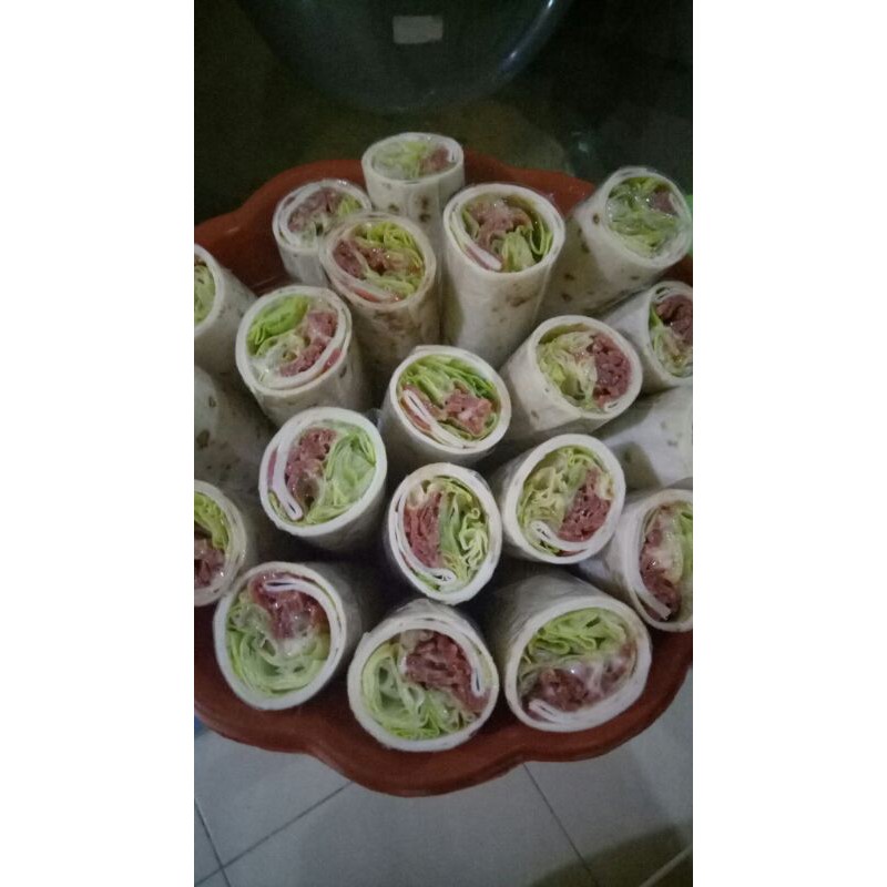 

kebab maugi isi 10