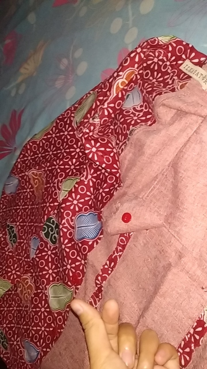 Atasan Batik Wanita Lilliana Leaf Busui 7203