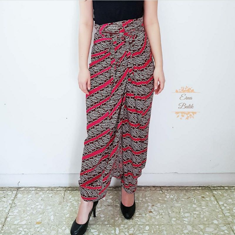 Bawahan wanita rok model sarung Alya/CELANA BATIK