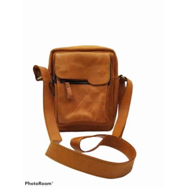 Tas Kulit Wanita Selempang Pria Polos Nabati Baru