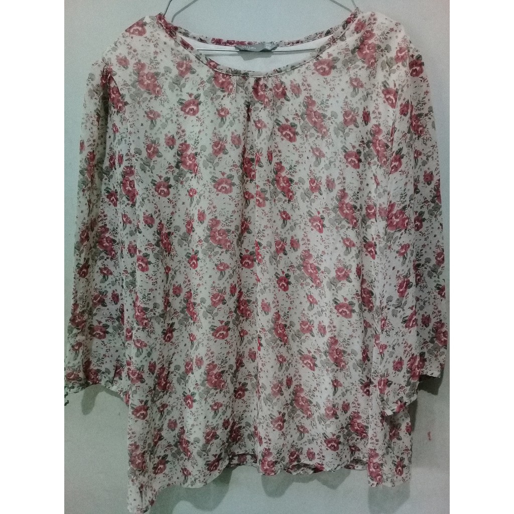 Preloved Baju St. Yves