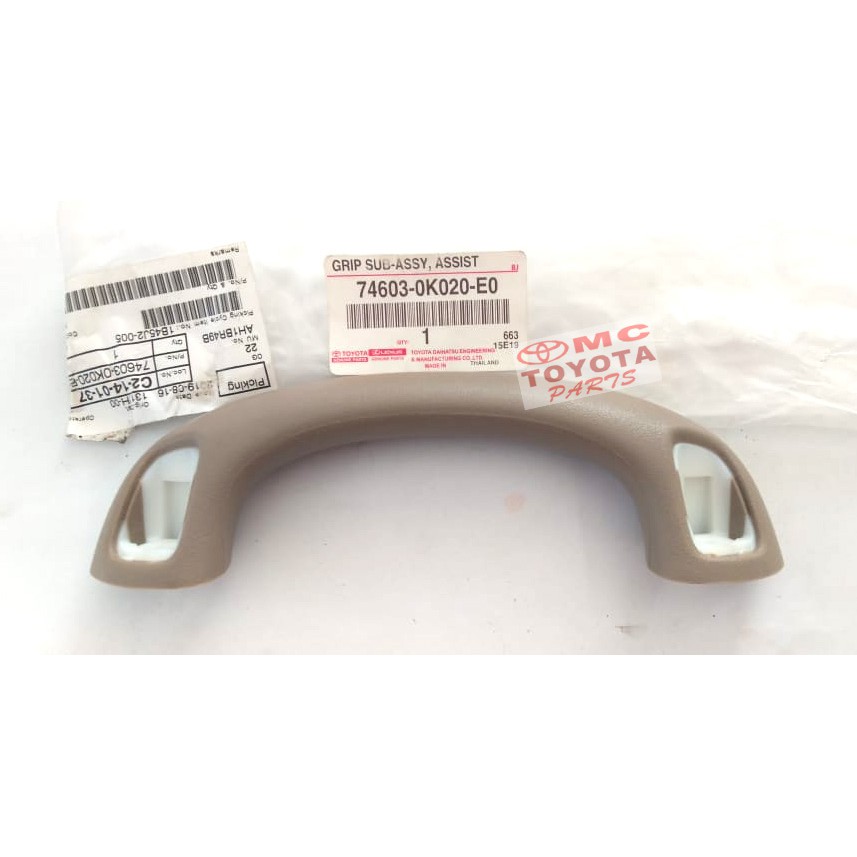 Pegangan Tangan Hand Grip Handle Handel Fortuner 74603-0K020-E0