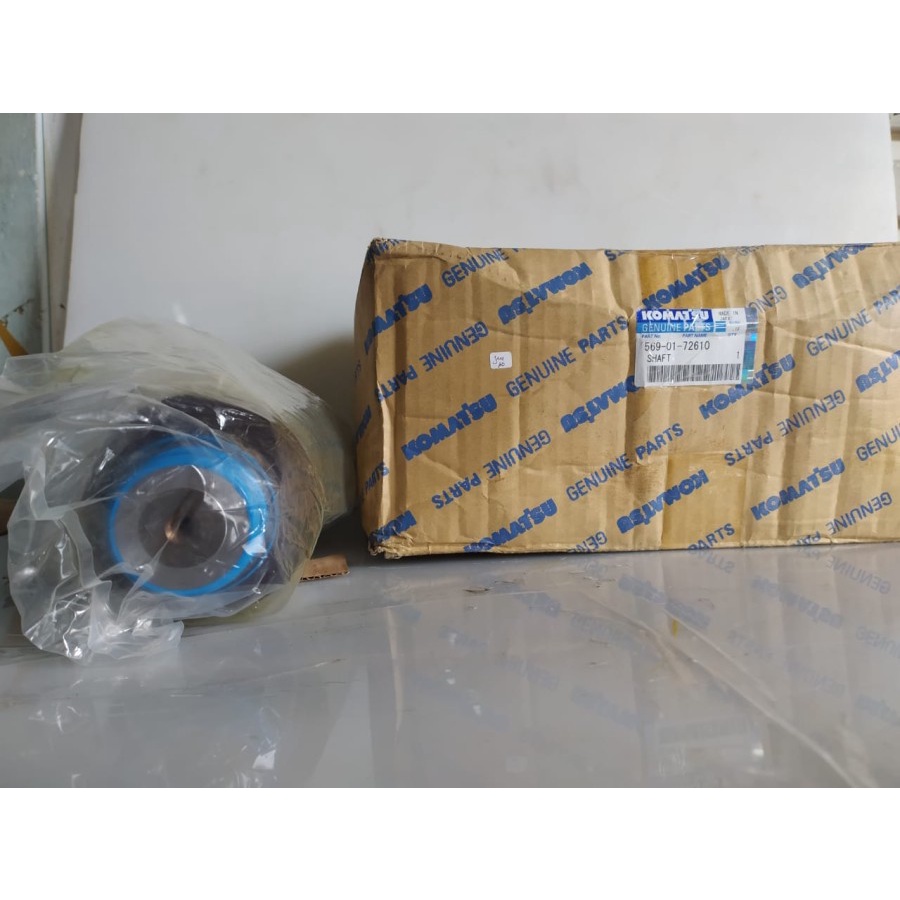 SHAFT 569-01-72610 KOMATSU GENUINE PARTS