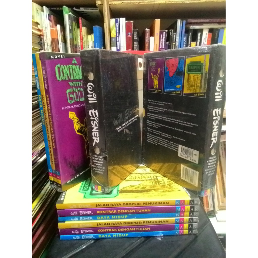 [Stok Ready] Novel Grafis Trilogi Kontrak Dengan Tuhan by Will Eisner 3 jilid