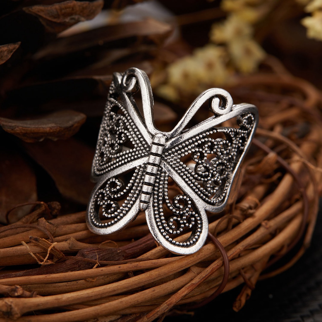 Cincin Model Terbuka Desain Kepala Naga Butterfly Owl Wings Irregular Warna silver Gaya Vintage Untuk Pria