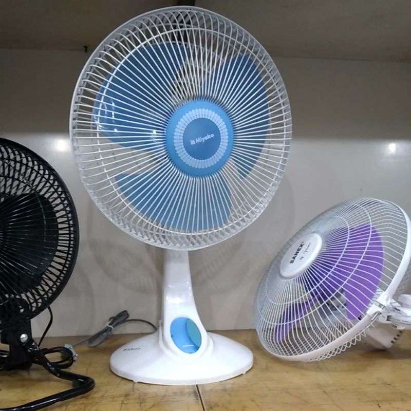 KIPAS ANGIN MIYAKO 12 INCH KIPAS ANGIN MEJA 1227