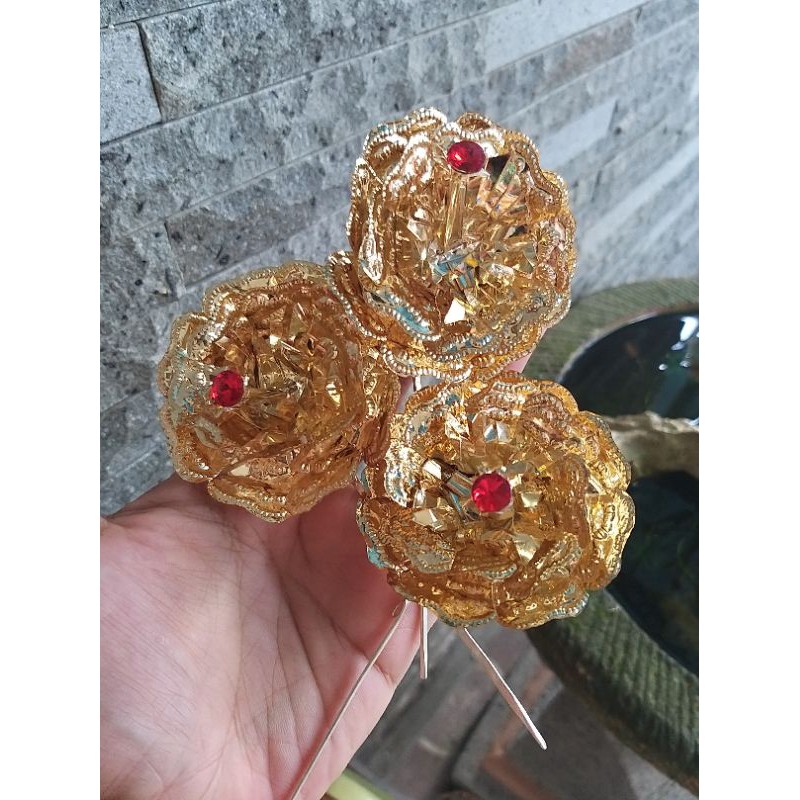 cucuk/bunga/mawar/emas