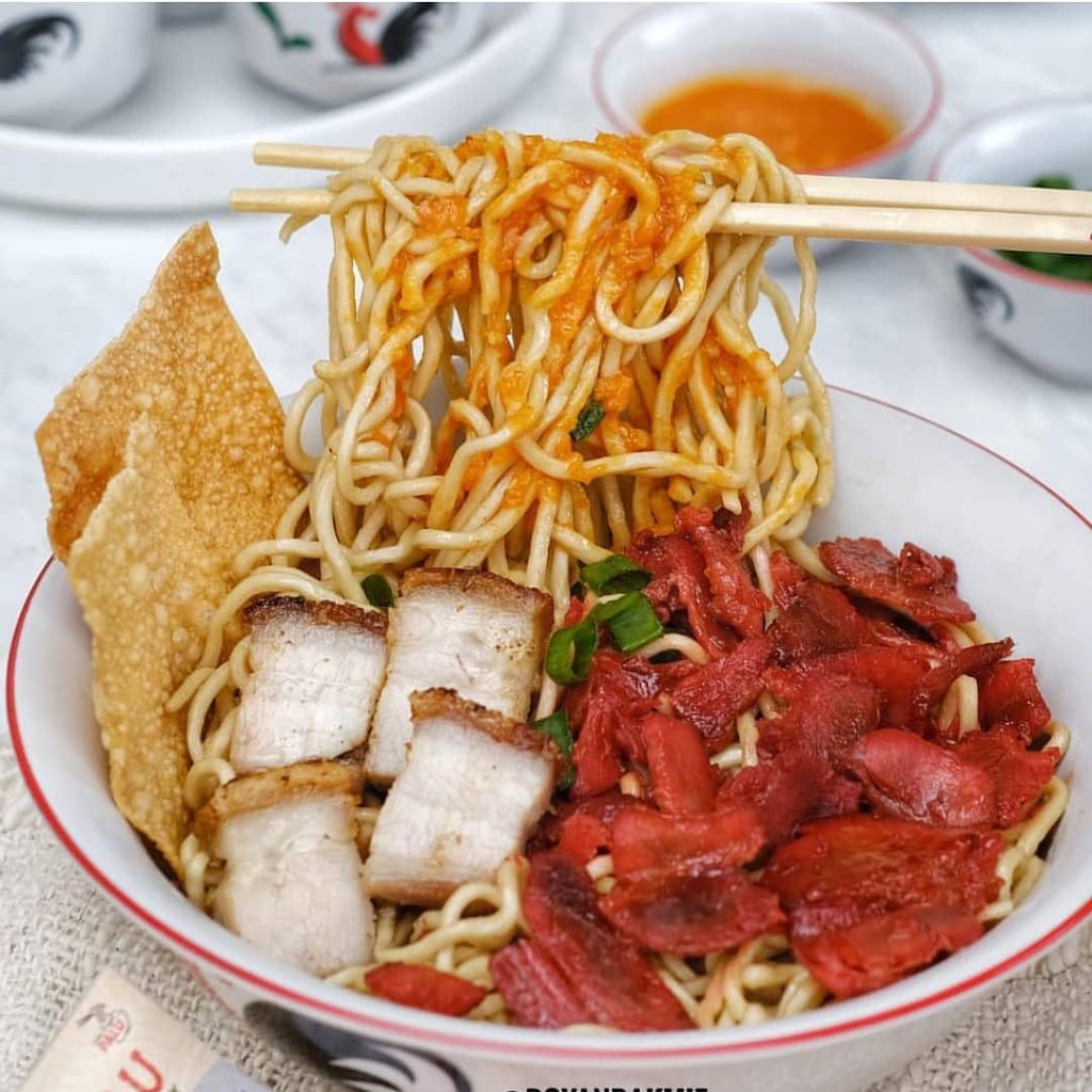 

Bakmi Pangsit Palu pouch