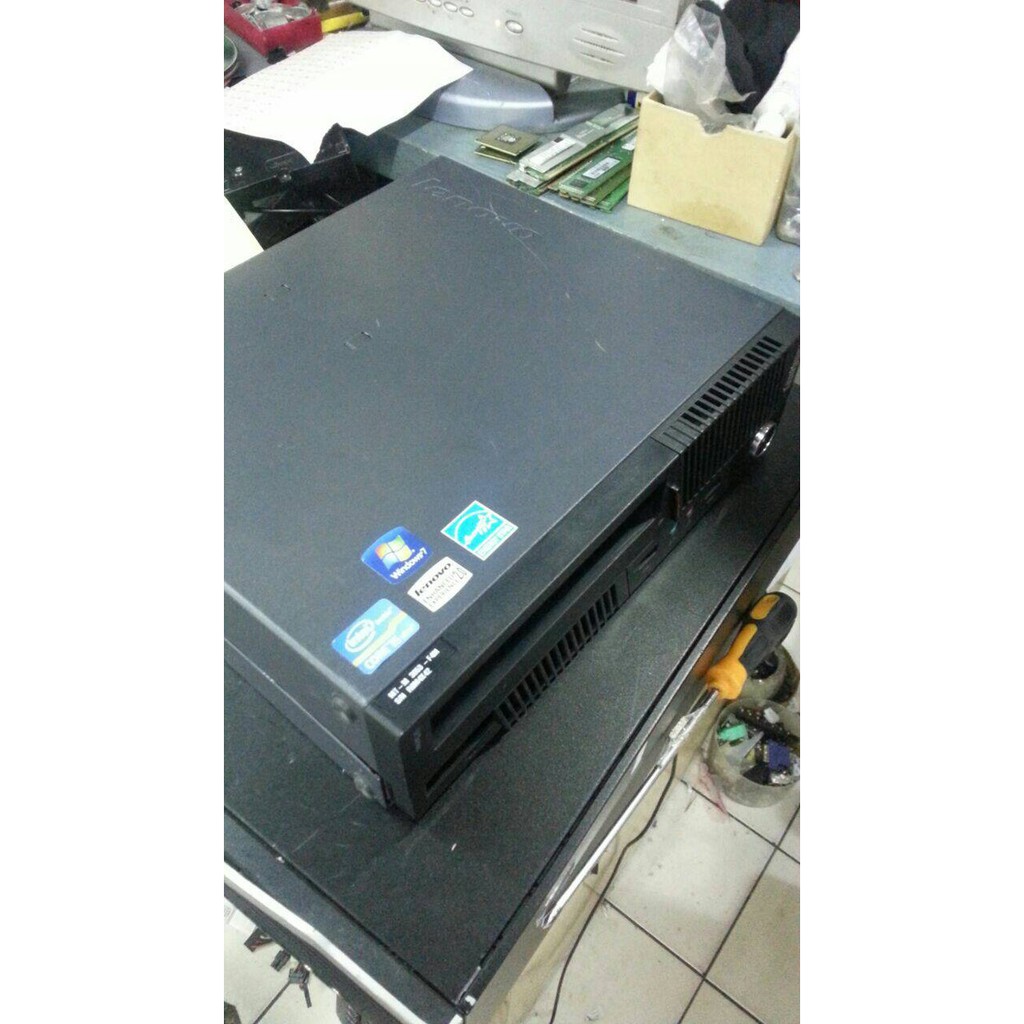 obral cpu branded LENOVO ultra slim/corei3/2gb/250gb/dvd rw, murmer..