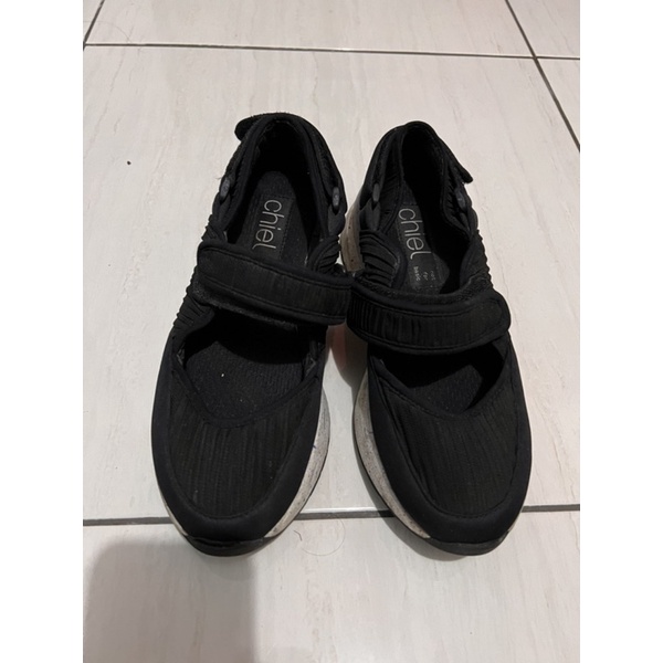 chiel shoes
