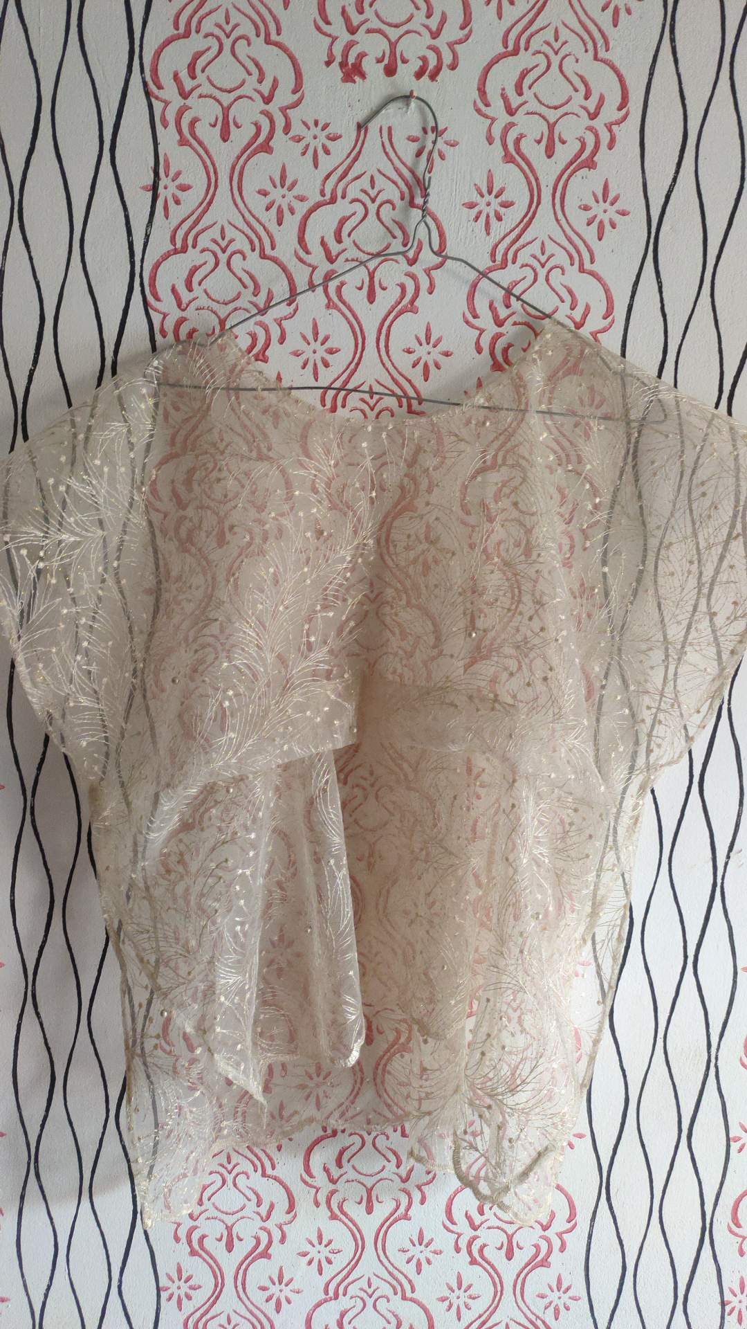 Outer Pearl Mutiara Daisy / Cape Pearl Daisy / Cape Tile Daisy Mutiara / Kebaya Tulle Tile Daisy