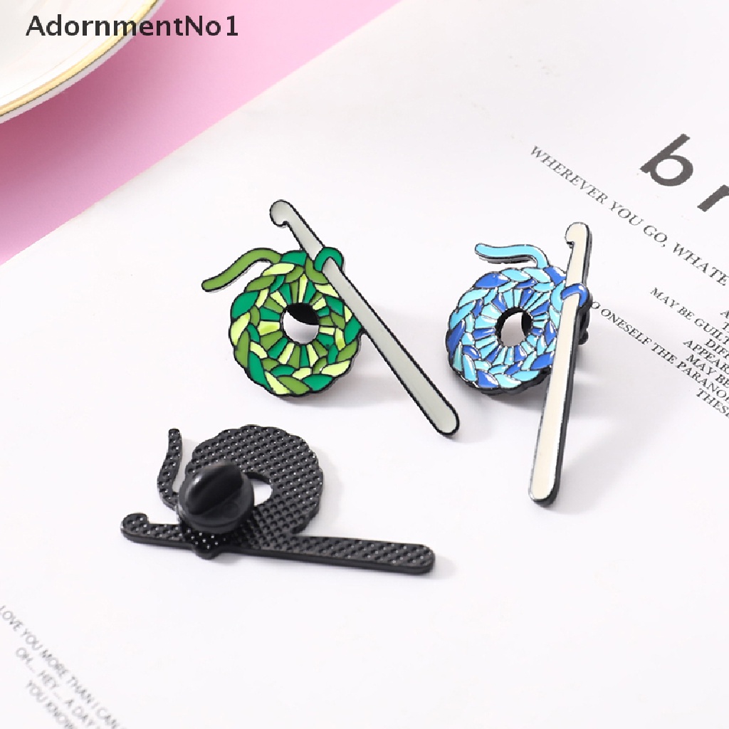 (AdornmentNo1) Bros Pin Enamel Desain Bola Wol Rajut Crochet Aksesoris Sweater / Kerah Pakaian Wanita