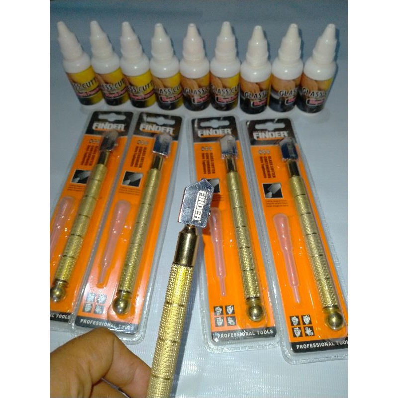 Pisau Pemotong Kaca Gratis Oil Glass Cutter (Merk Finder & Stamvick)Tajam & Bagus anti Karat