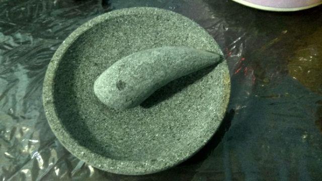 Cobek Batu Asli Bubut Termurah 22cm & Ulekan