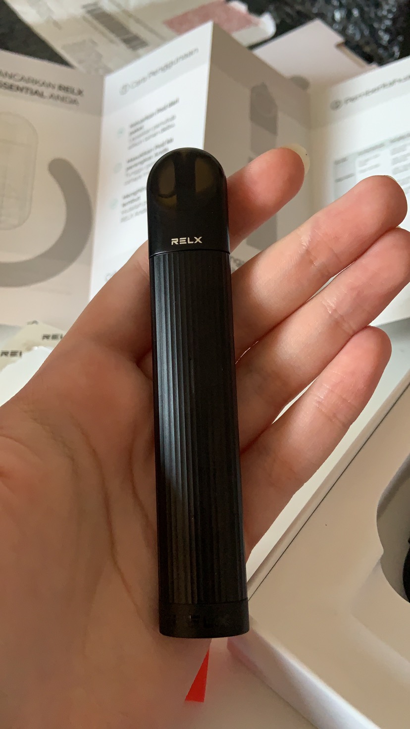 Relx Bundle Essential Black Device And Pods