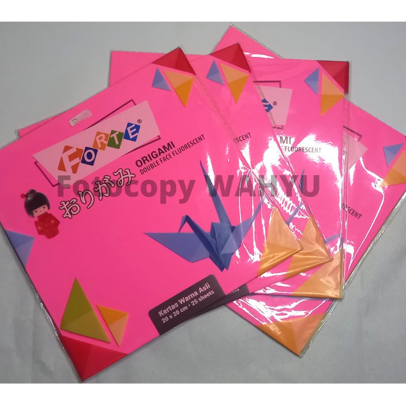 

KERTAS LIPAT 20 x 20 WARNA-WARNI DOUBLE FACEisi 25