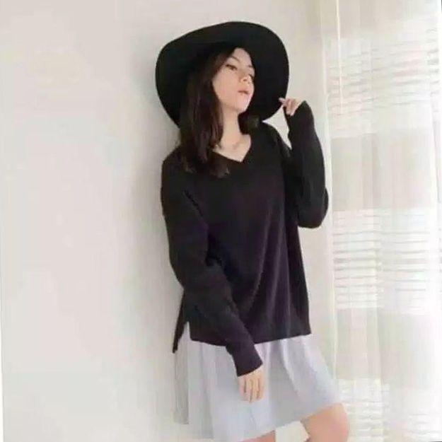 Viona Vneck Boxy Rajut Sweater Atasan wanita