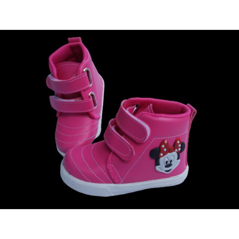 SEPATU  ANAK PEREMPUAN TRBARU MOTIP MIKEY MOUSE&amp;HELO KITY