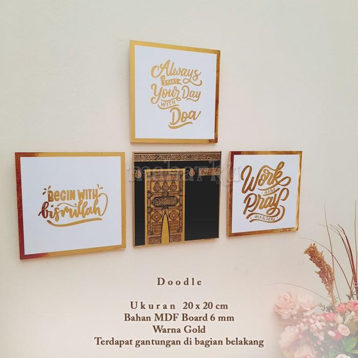 

Hampers Gift Set Ramadhan Lebaran - Dekorasi Dinding Gold Islamic 4pcs Best Seller