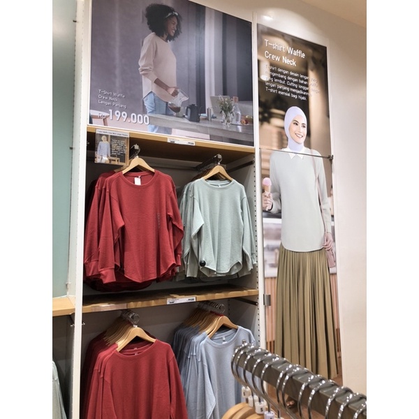 SALE‼️ UNIQLO CEWEK T-SHIRT WAFFLE CREW NECK LENGAN PANJANG