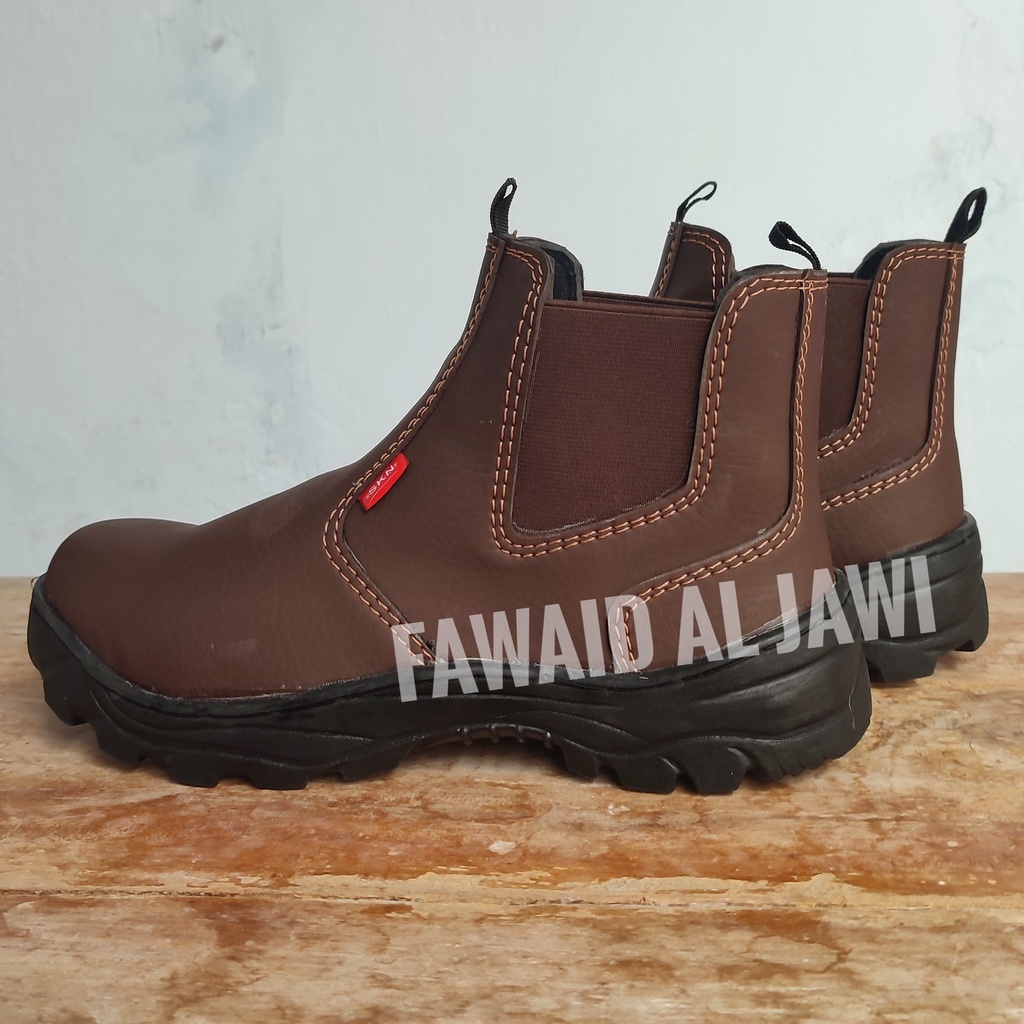 Sepatu Safety Kingshoes Safety Boot Ujung Besi Slip on Kerja Pabrik Proyek Termurah Anti Licin