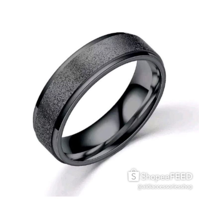 Cincin Titanium Pria Wanita Model Pasir Warna Hitam, Gold dan Silver