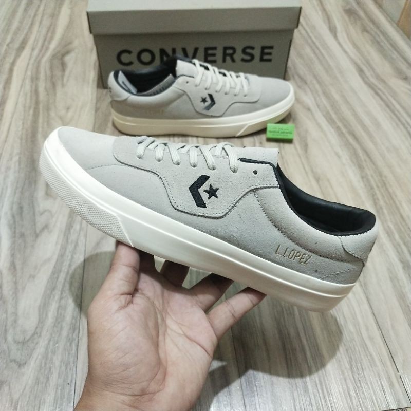 Converse one star BNIB import quality Made in veitnam