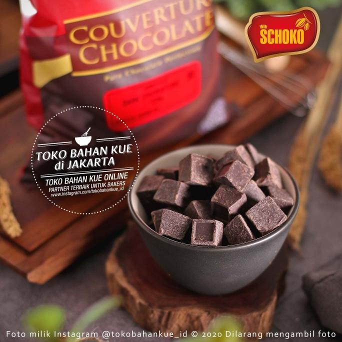 

Schoko Dark Chocolate Couverture CUBE 72% 500gr Cokelat Baking Coklat