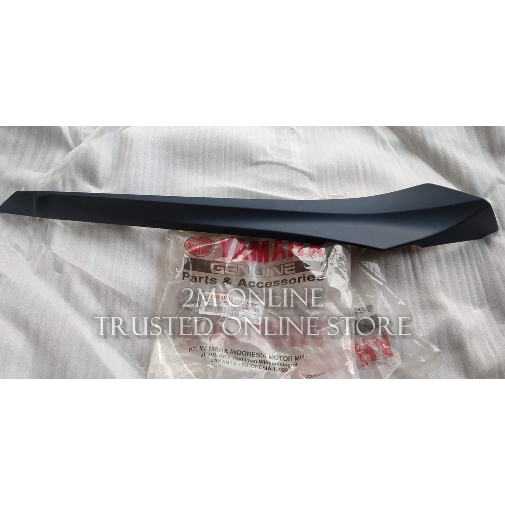 Mm Mole Side Cover 2 Kiri Bawah Xmax Blue Doff Ori YGP B74-F171L-00-P6