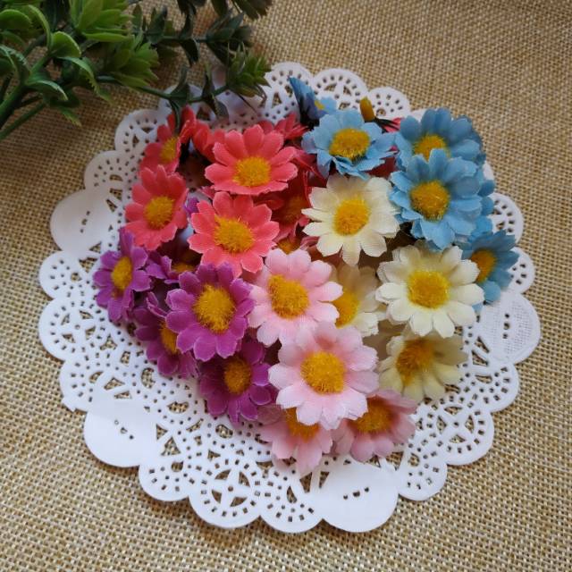 Bunga Aster Mini Lebar 2 5 Cm 5 Pcs Shopee Indonesia