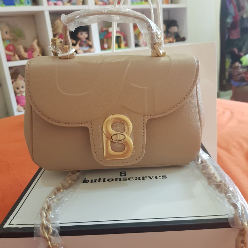 Buttonscarves  tas alma Flap  small beige. siap kirim.