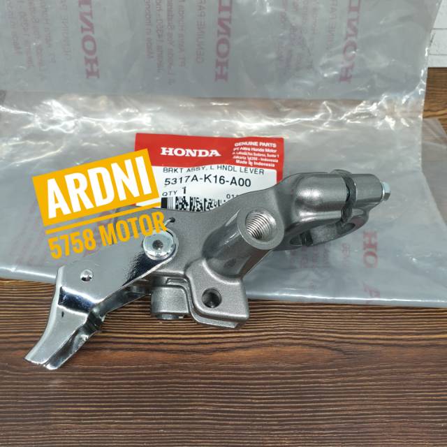 Bracket Breket Handle Dudukan Spion Kiri Scoopy FI ESP Injeksi