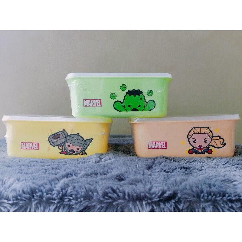 Miniso Marvel Kotak Makan 950ml