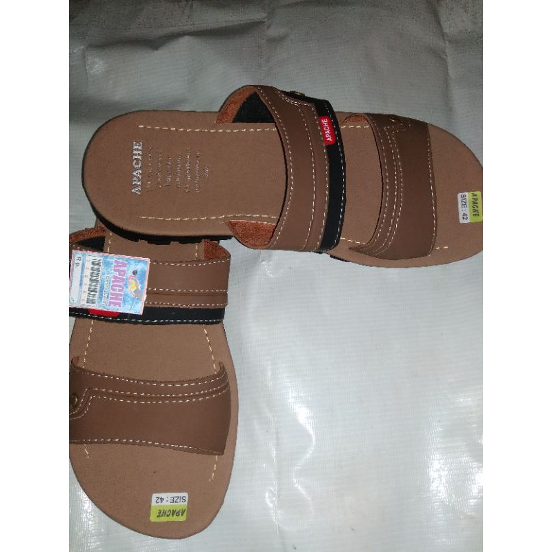 SENDAL KULIT MERK APACHE