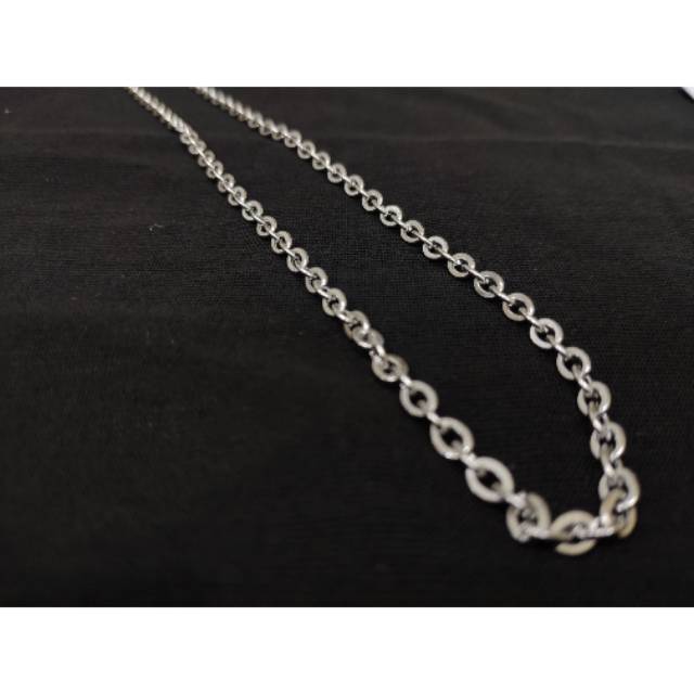 Kalung titanium model nuri warna silver panjang 45cm