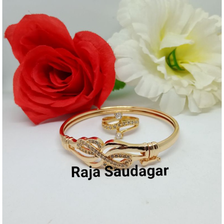 set gelang free cincin 05, gelang titanium asli anti luntur anti karat,gelang perhiasan fashion wanita terbaru, perhiasan mirip mas asli, perhiasan berlapis emas 24 k, gelang wanita import