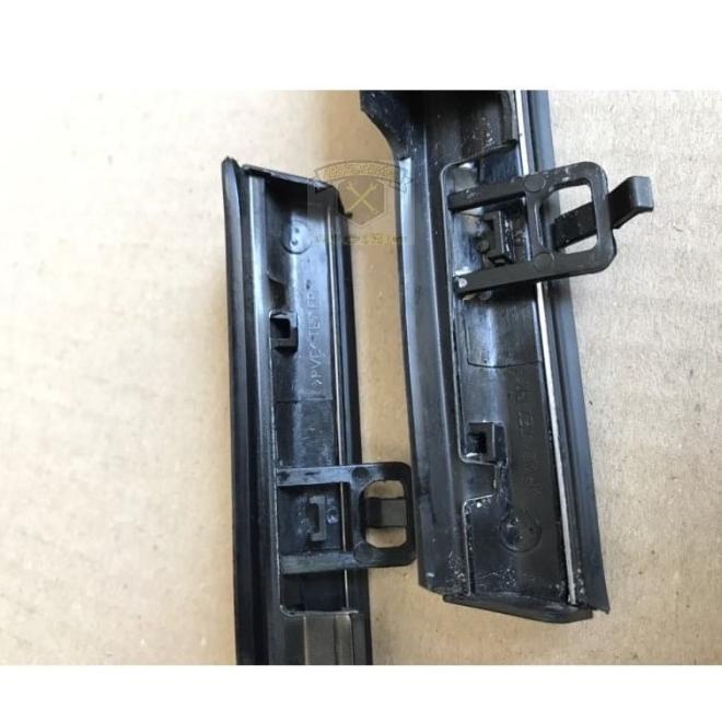 Pelipit Karet Kaca Bag. Luar Mobil Honda Mobilio