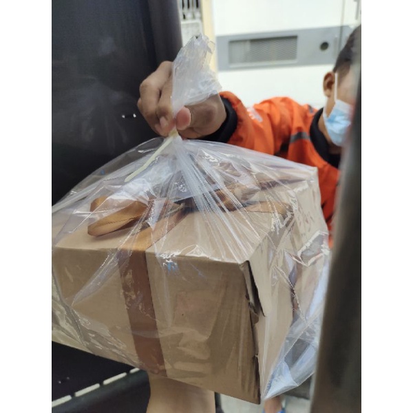 

hampers ulang tahun,hampers makanan,paket ulang tahun,paket ekoran,paket birthday,hadiahulangtahun,hadiahsahabat,hadiahpacar,kadoulangtahun,kueulangtahun,kuebirthday