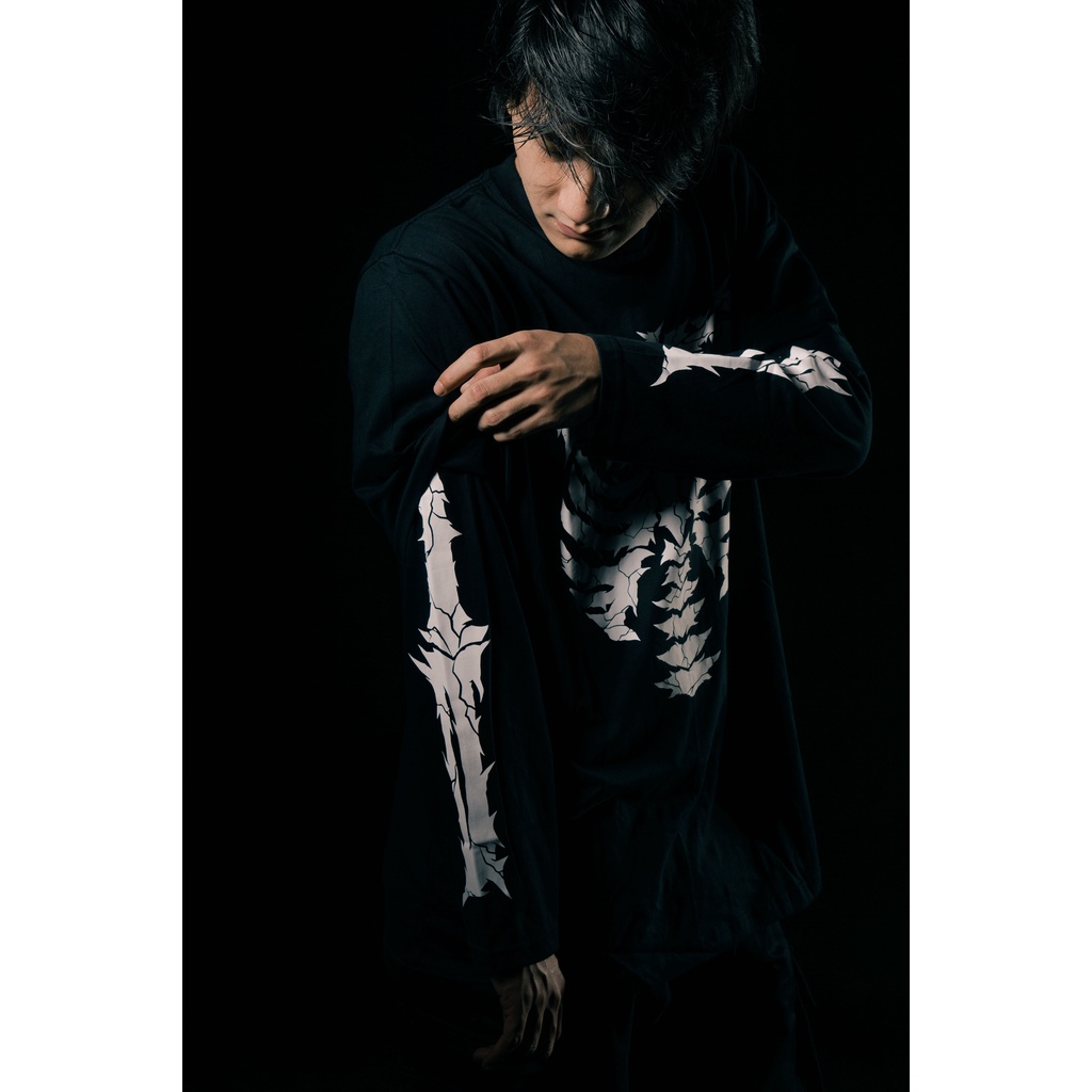 LONGSLEEVE DOUBLE LAYER | SKELETONS| BLACK | YIKESALLDAY