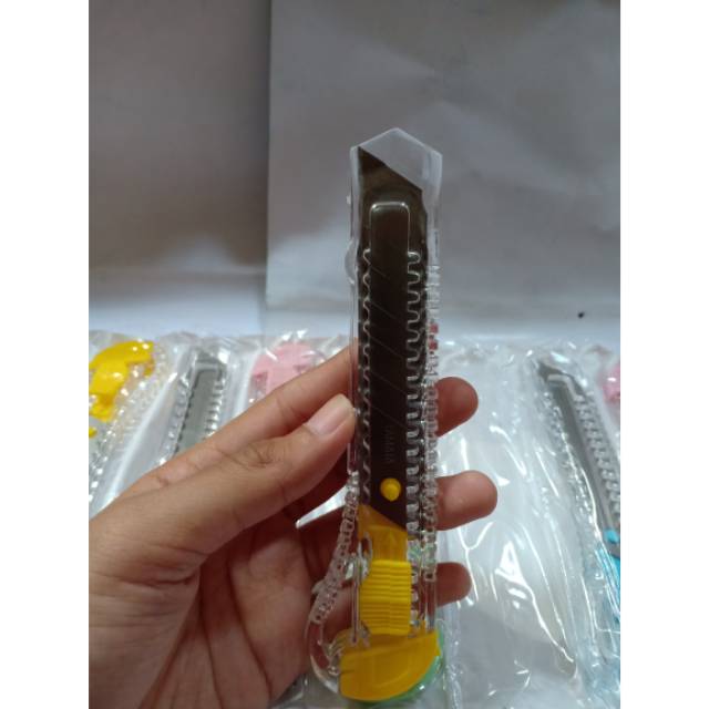 

KATER BESAR/ KATER RENTENG BESAR/ KATER PLASTIK/ KATER YAMATA