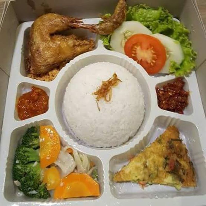 

Nasi Box Paket Mewah Halal Higienis Murah dan Terjangkau